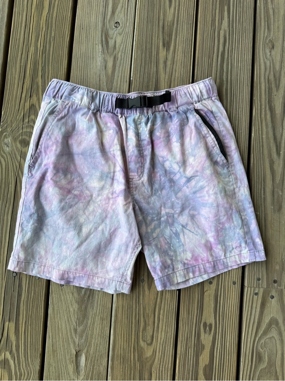 Empyre Tie Dye Shorts with Buckle Belt - Men’s Medium - Cotton Shorts